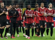 米兰体育官网-AC米兰中场表现抢眼，球队轻松取胜