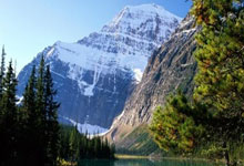 米兰体育,-瓦伦西亚逆袭取胜，终结连败