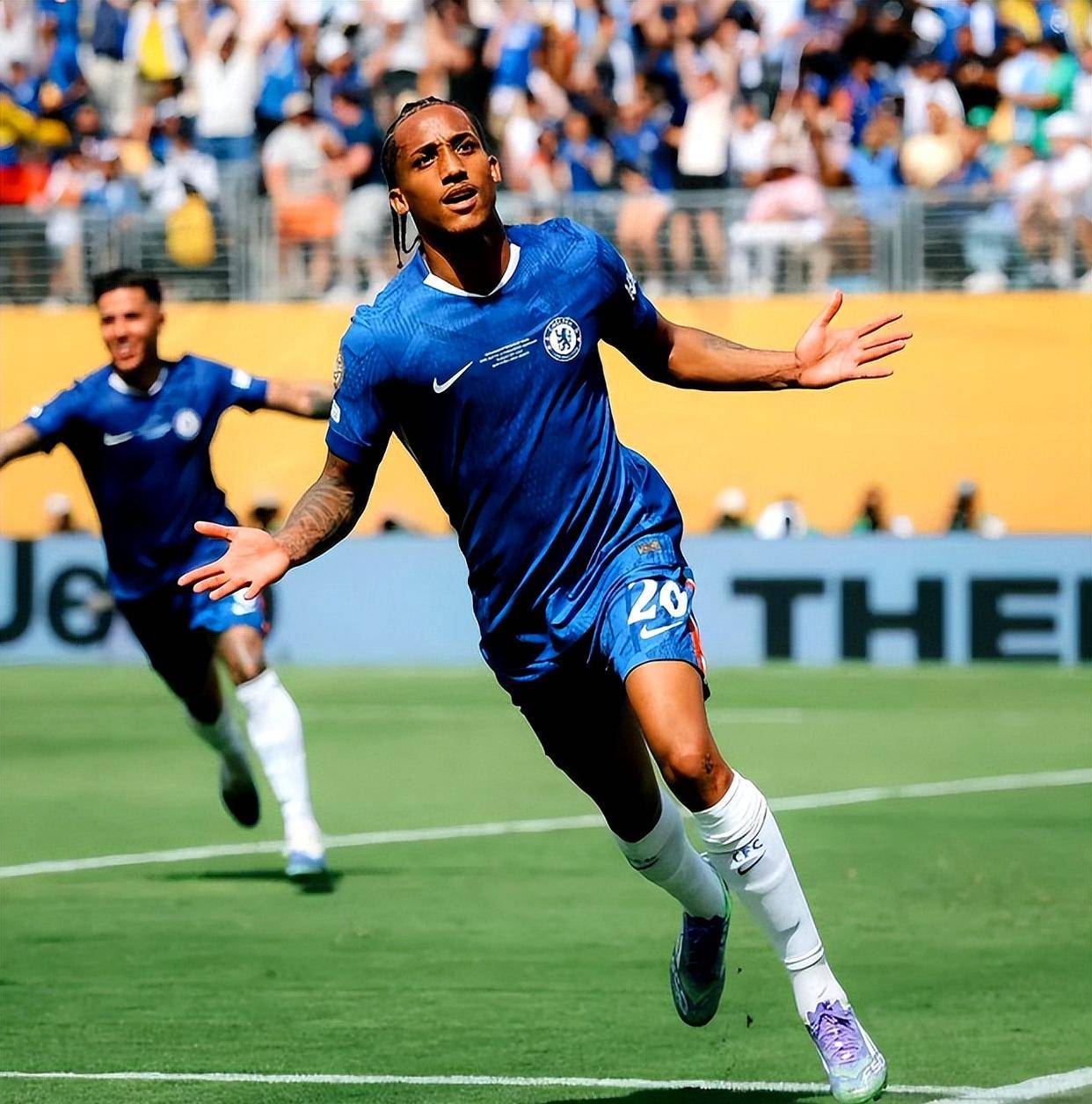 意甲豪门锋线大爆发，劲旅间激烈对决