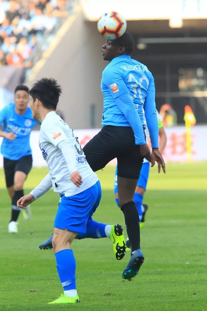 天津泰达迎战大连一方,谁能笑到最后? 天津泰达迎战大连一方,谁能笑到最后?