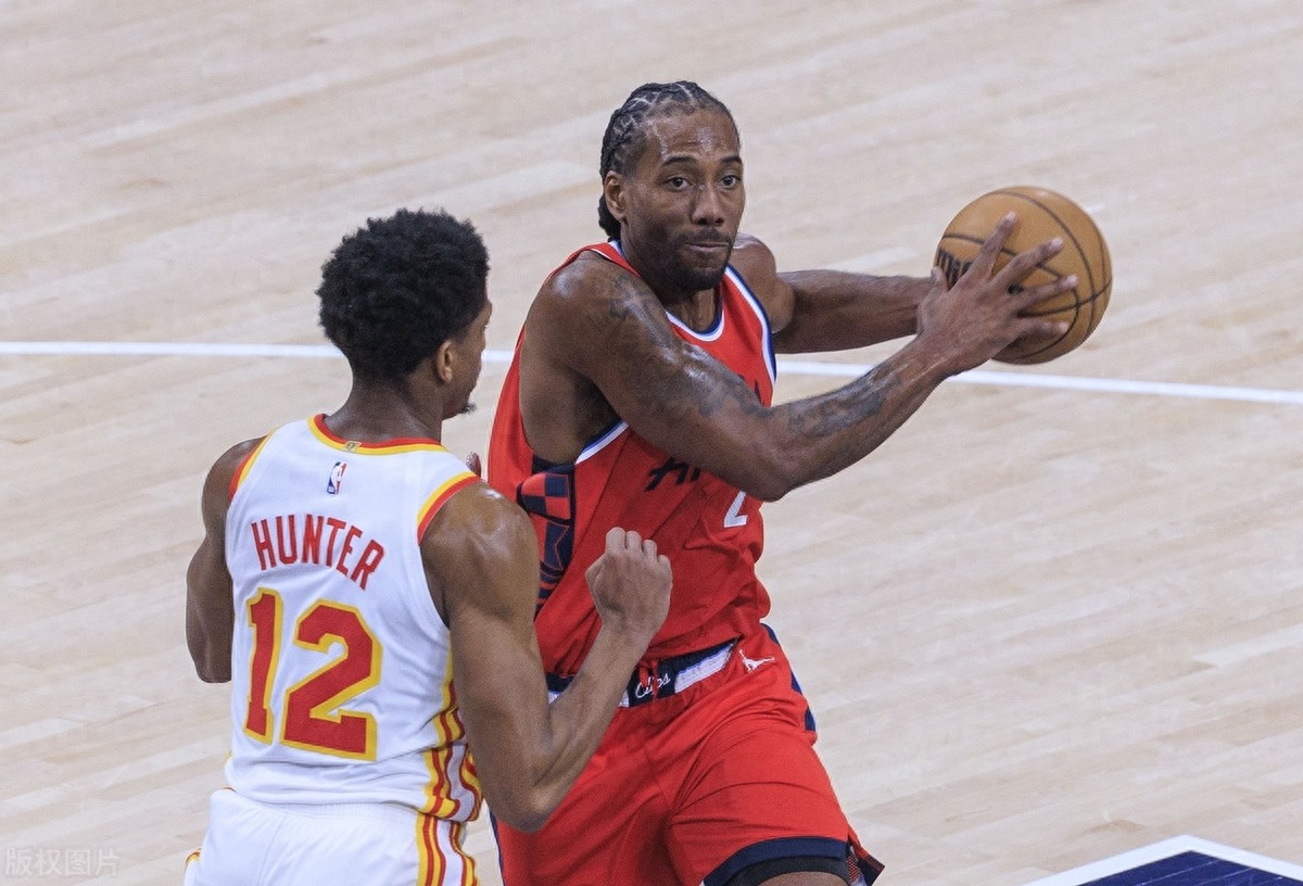 76人大胜老鹰,结束两连败 76人大胜老鹰,结束两连败