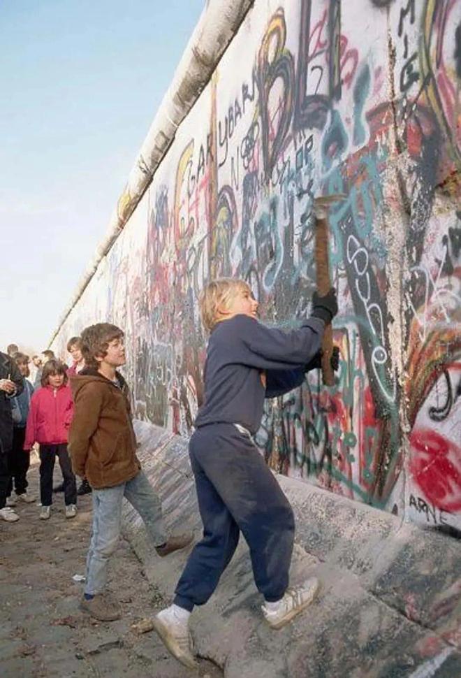 柏林联队老将发表退役声明,感慨万千 柏林联队老将发表退役声明,感慨万千